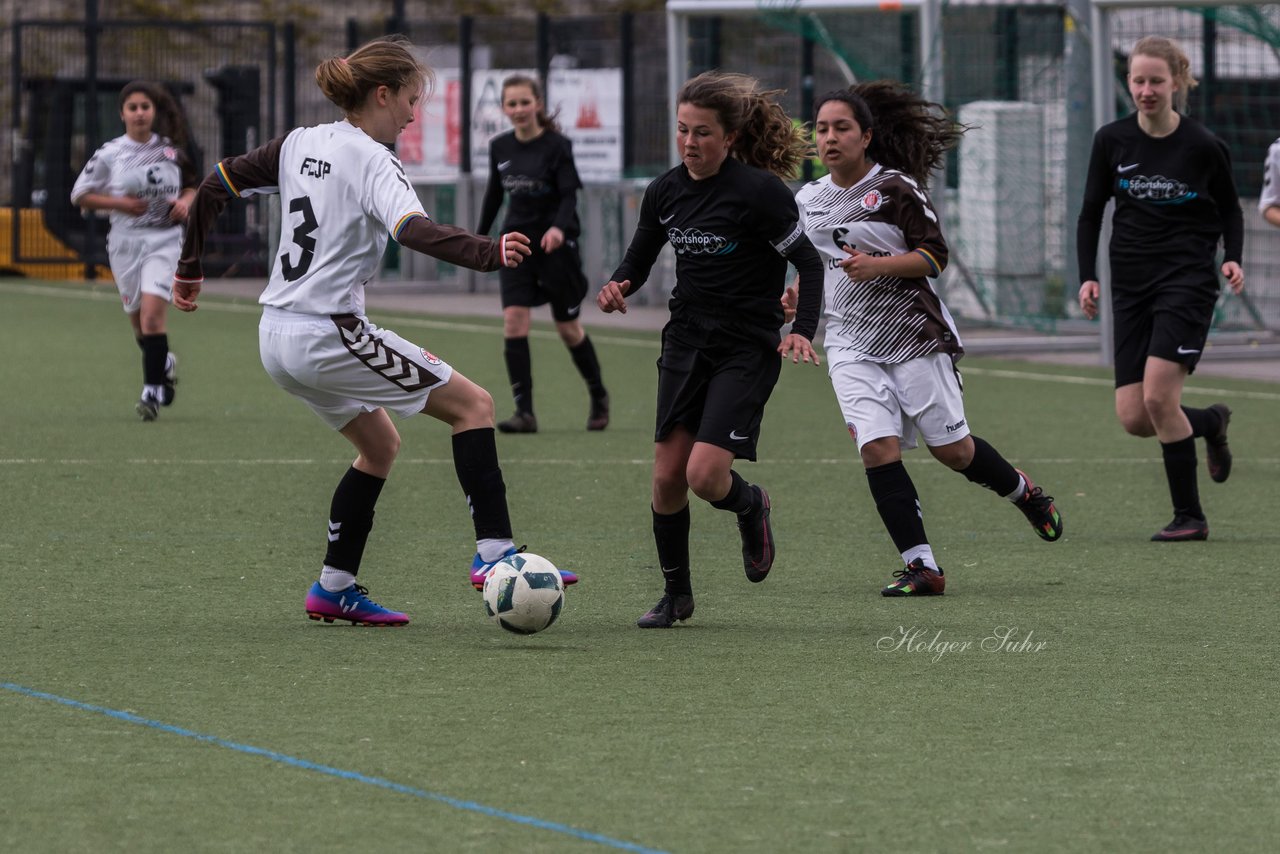 Bild 188 - B-Juniorinnen St.Pauli - C-Juniorinnen SV Steinhorst : Ergebnis: 1:2